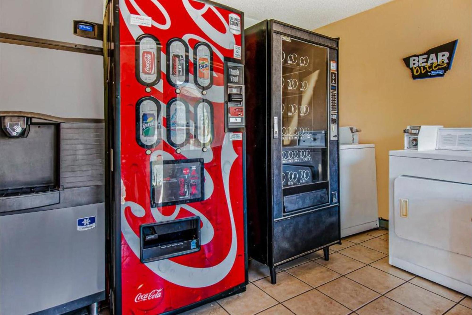Hotel Europa Ridgecrest Dış mekan fotoğraf