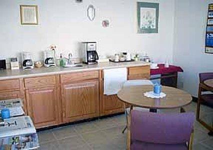 Hotel Europa Ridgecrest Restoran fotoğraf